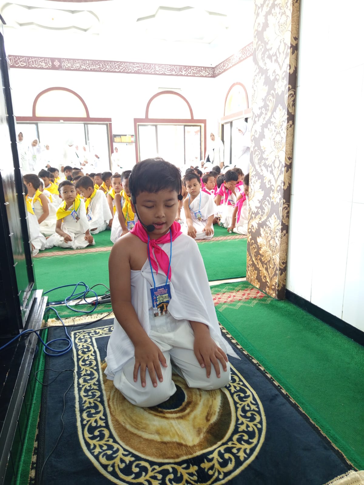 Antusias dan Khidmat, Siswa Kelompok B TK Ar-Roudhoh Ikuti Manasik Haji Kecil IGTKI Patrang