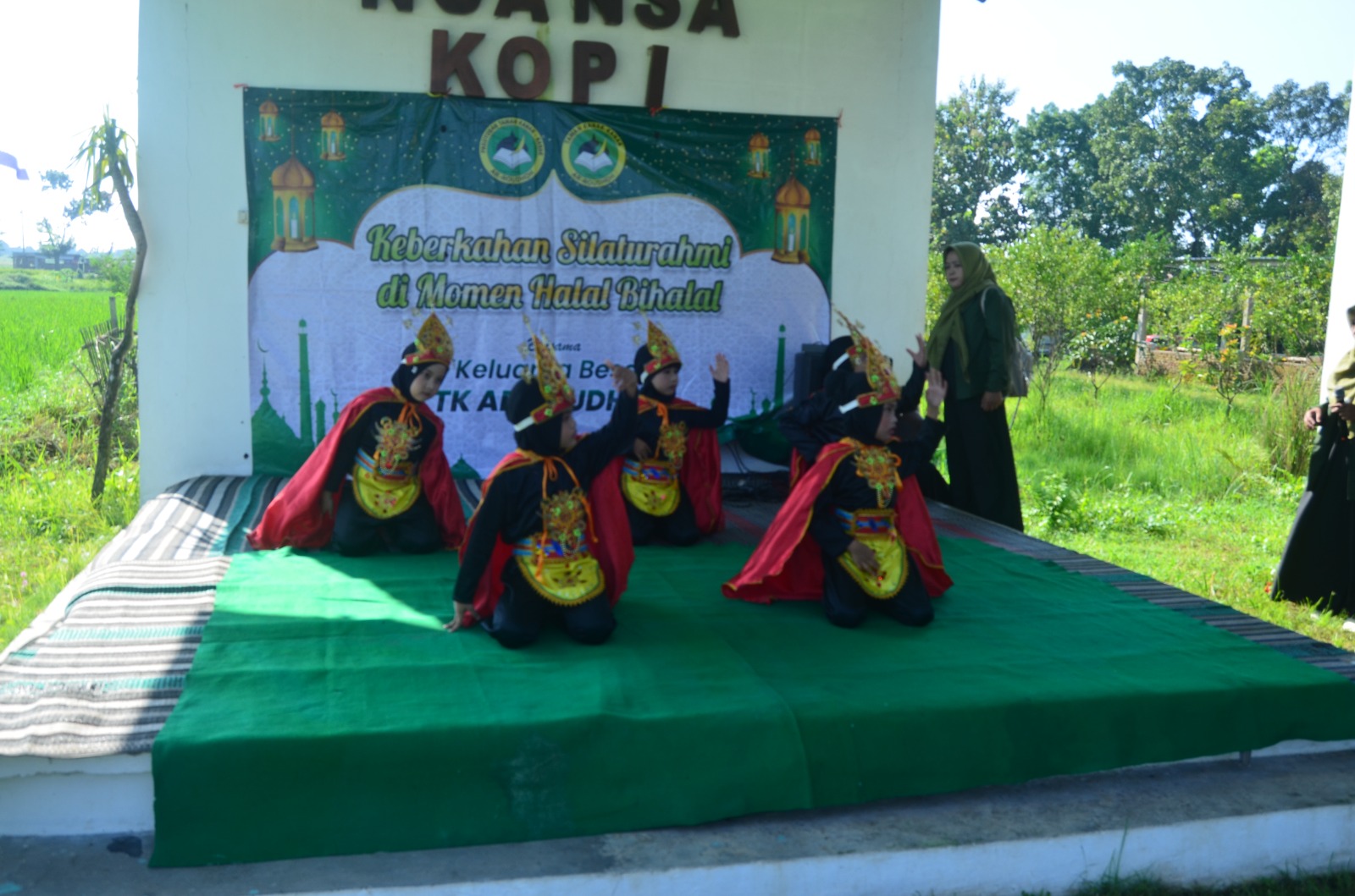 Pererat Silaturahmi, TK Ar-Roudhoh Gelar Halal Bihalal dan Unjuk Bakat Siswa
