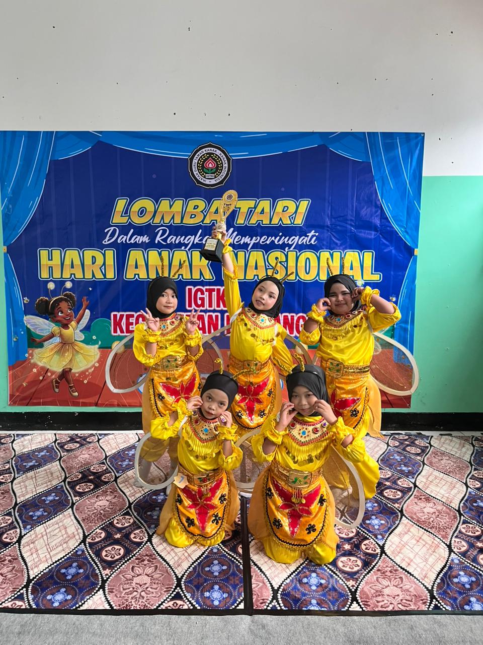 Tim Tari Srikandi TK Ar-Roudhoh Raih Juara 3 Tingkat Kecamatan dalam Peringatan Hari Anak Nasional